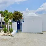 E - Kamari Village * Kastrákion