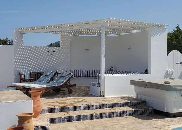 E - Kamari Village Сasa de vacaciones *