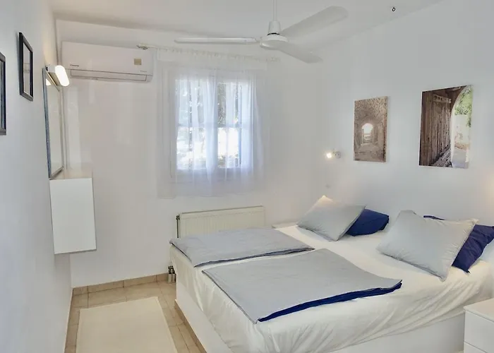 E - Kamari Village Сasa de vacaciones *